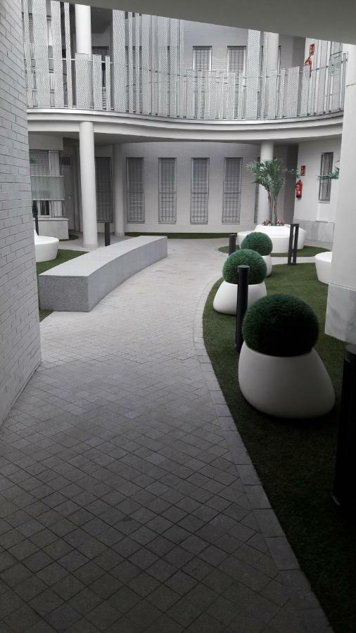 Rastro Jardines De Murillo, By Homing U Seville Exterior photo